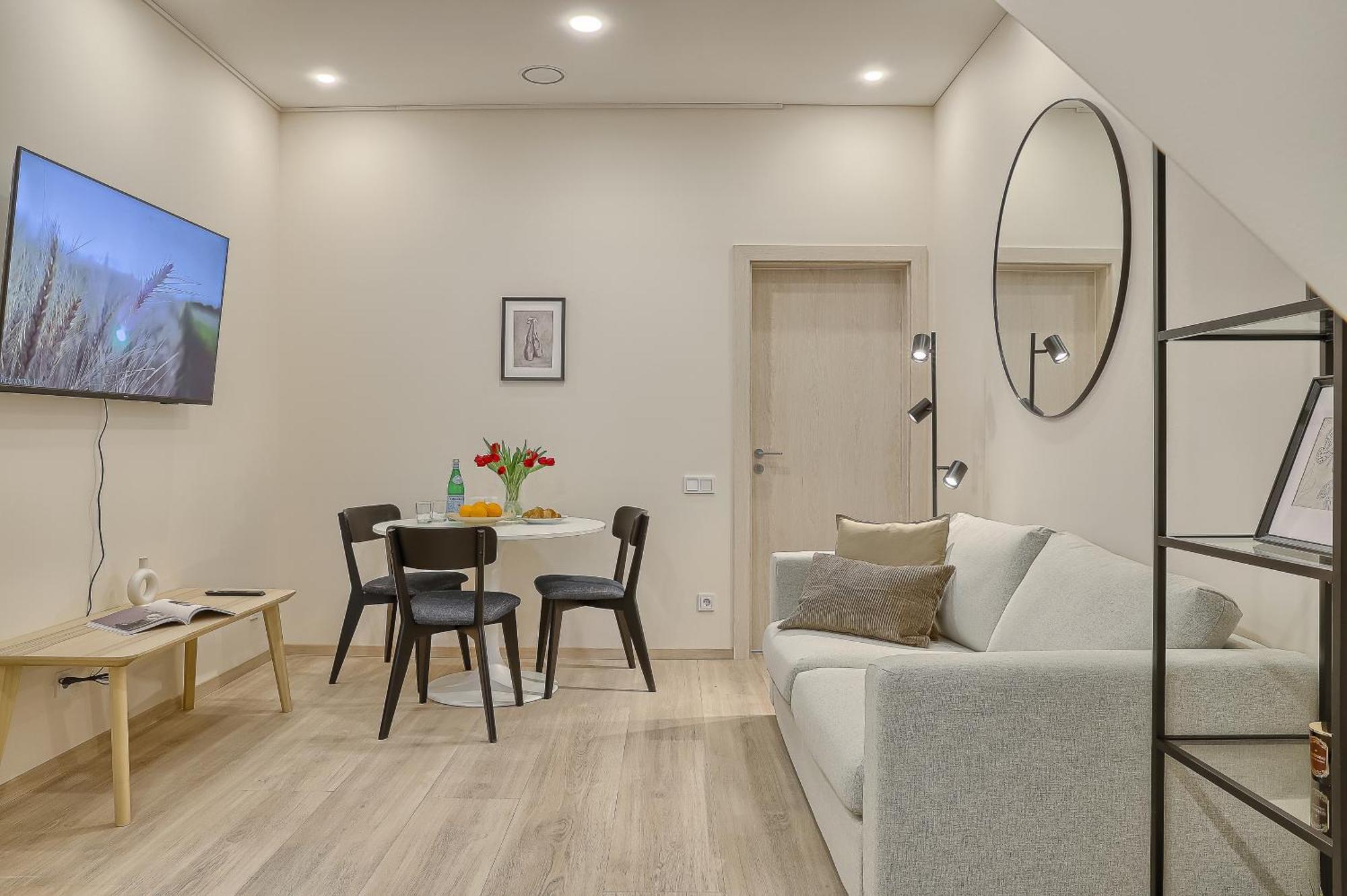 Business-Class Apartments 1 X Free Parking X Self Check In 24X7 VNO Extérieur photo